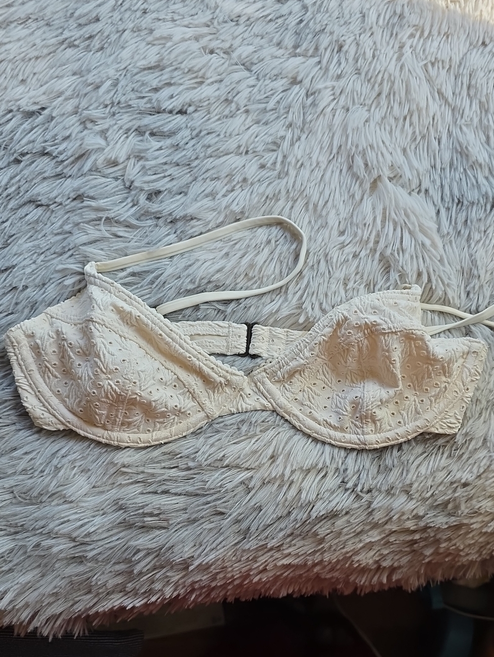 Billabong Cream Eyelet Underwire Bra